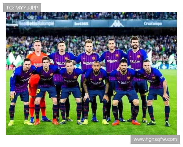 九号球衣传奇足球明星的辉煌历程与不朽足迹揭秘 九号球衣传奇足球明星的辉煌历程与不朽足迹揭秘