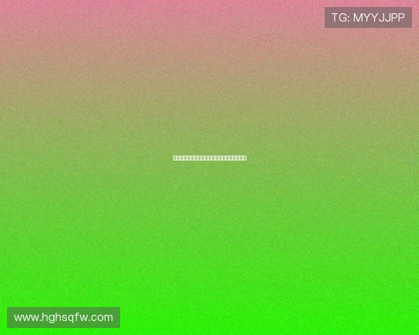 全球足球明星动态更新新赛季转会风波引发热议